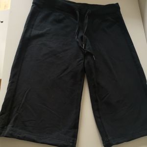 Lululemon short for women